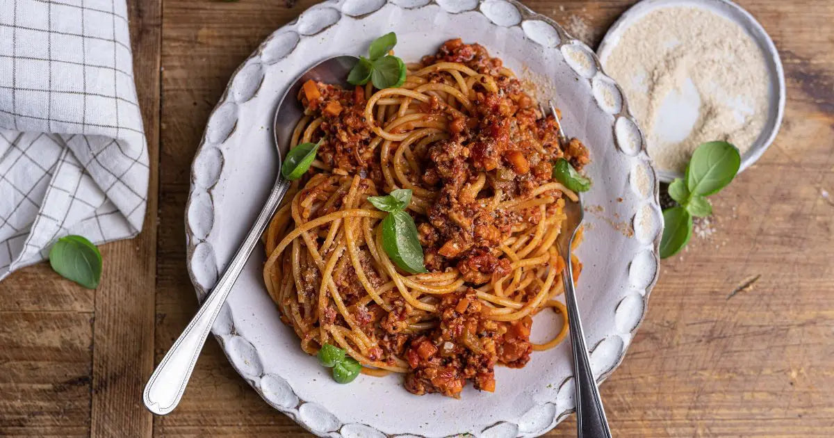 Der Klassiker: TÄMPTÄSTIC Tempeh Bolognese